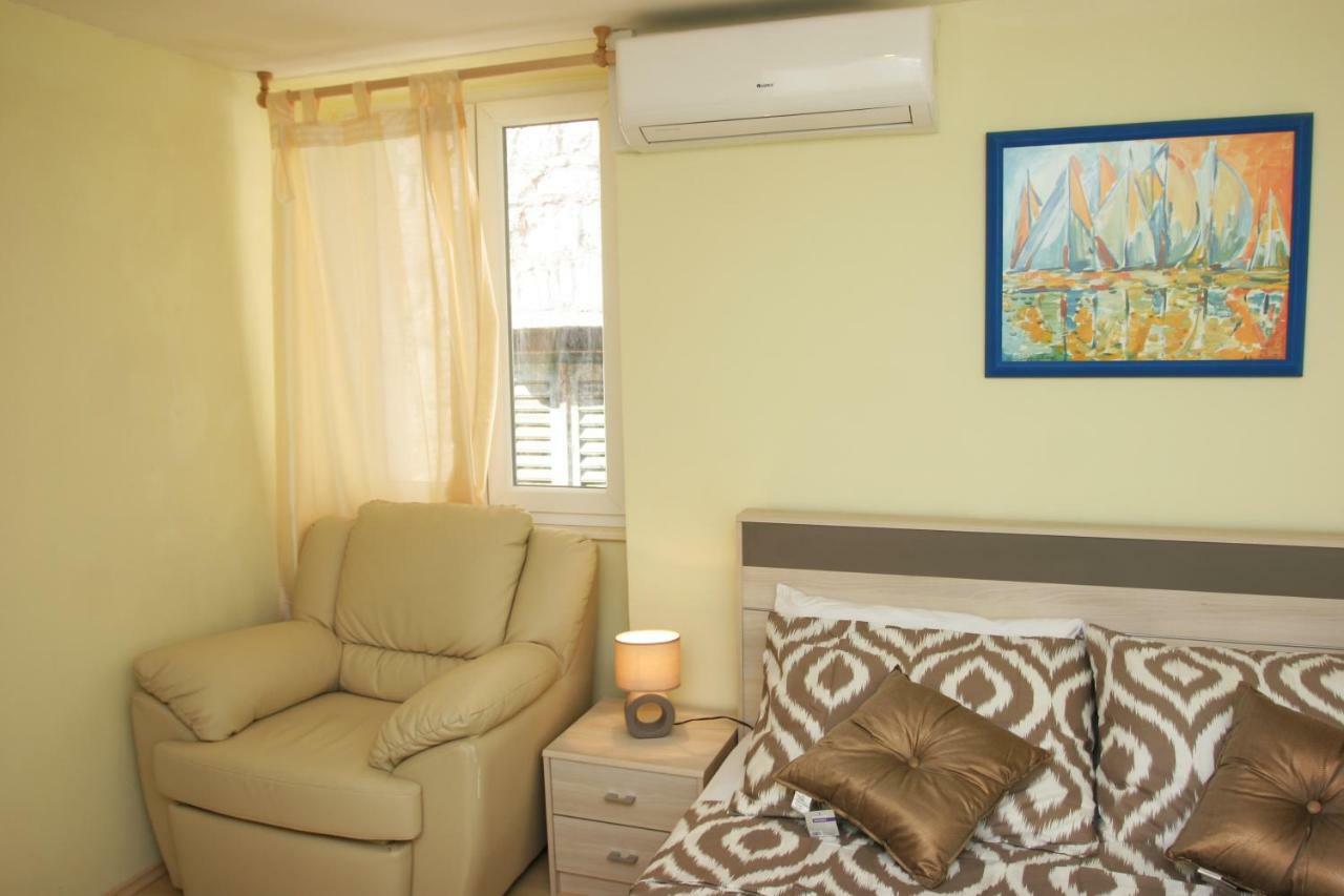 Sara Cosmo Split Apartment Екстериор снимка